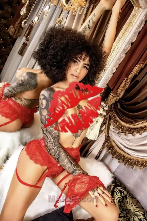 VITTORIA, foto del profilo 3 di 3
